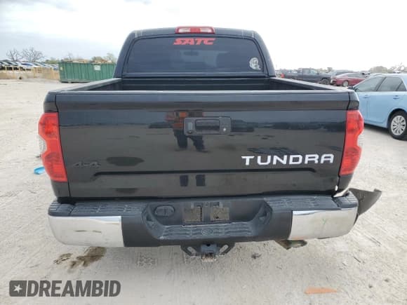 ✅ 2014 Toyota Tundra SR5 • VIN: 5TFDM5F14EX051518 • Lot: 76700424. Listed on Copart with 157,451 mi. Free auction sales archive from the USA and detailed vehicle history report at DreamBid. Image 6.