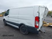 ✅ 2017 Ford Transit • VIN: 1FTYE1ZM5HKB32476 • Lot: 43513328. Wystawiony na IAAI z przebiegiem 232 996 mil. Bezpłatny archiwum sprzedaży aukcyjnych z USA i szczegółowy raport historii pojazdu na DreamBid. Zdjęcie 3.