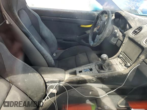 ✅ 2020 Porsche Boxster Spyder • VIN: WP0CC2A80LS240453 • Lot: 68495354. Listed on Copart with Not provided. Free auction sales archive from the USA and detailed vehicle history report at DreamBid. Image 7.