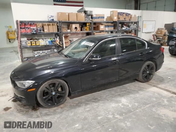 ✅ 2013 BMW 3 Series ActiveHybrid 3 • VIN: WBA3F9C57DF483803 • Лот: 93496005. Опубликован ранее на Copart с пробегом 115 468 миль. Бесплатный доступ к архиву аукционных продаж из США и подробный отчёт об истории автомобиля на DreamBid. Изображение 1.
