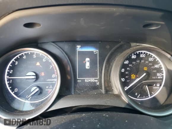 2022 Toyota Camry SE z VIN 4T1G11AKXNU664674, wystawiony jako Copart lot #68319575 z przebiegiem 62 490 mil mil oraz Czysty tytuł • Clean title. Historia ofert i sprzedaży dostępna na DreamBid. Obrazek 9.