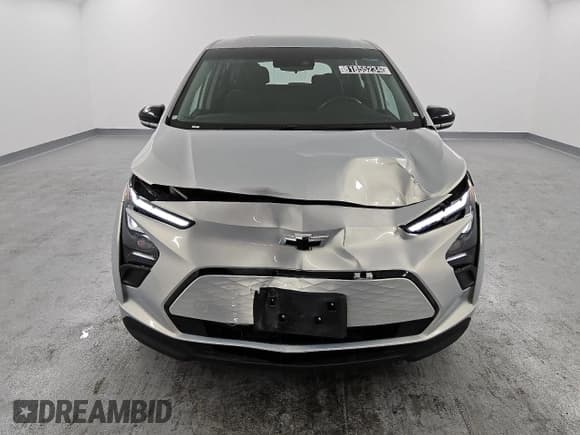 ✅ 2023 Chevrolet Bolt EV 1LT • VIN: 1G1FW6S01P4196776 • Lot: 81855234. Wystawiony na Copart z przebiegiem 17 946 mil. Bezpłatny archiwum sprzedaży aukcyjnych z USA i szczegółowy raport historii pojazdu na DreamBid. Zdjęcie 5.