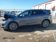 ✅ 2022 Ford Edge Titanium • VIN: 2FMPK4K99NBA38498 • Lot: 43569970. Wystawiony na IAAI z przebiegiem 10 405 mil. Bezpłatny archiwum sprzedaży aukcyjnych z USA i szczegółowy raport historii pojazdu na DreamBid. Zdjęcie 15.