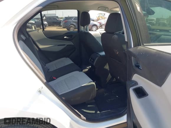 ✅ 2024 Chevrolet Equinox LS • VIN: 3GNAXHEG5RL272958 • Лот: 43160664. Опубликован ранее на IAAI с пробегом 1 607 миль. Бесплатный доступ к архиву аукционных продаж из США и подробный отчёт об истории автомобиля на DreamBid. Изображение 8.