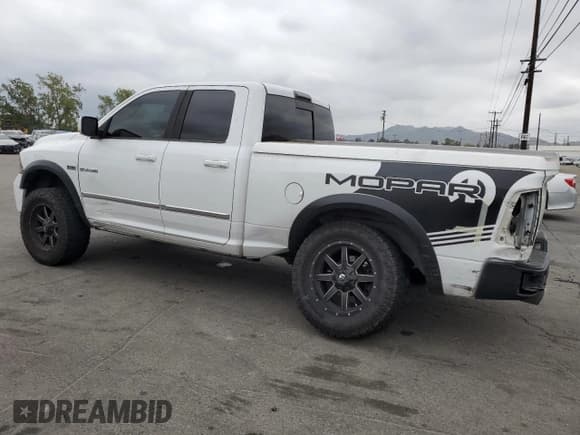 ✅ 2010 Dodge 1500 SLT • VIN: 1D7RB1GT0AS250812 • Lot: 53332925. Wystawiony na Copart z przebiegiem 110 128 mil. Bezpłatny archiwum sprzedaży aukcyjnych z USA i szczegółowy raport historii pojazdu na DreamBid. Zdjęcie 2.