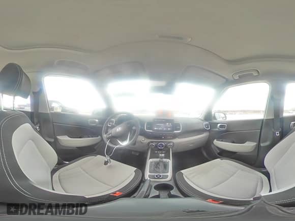 2024 Hyundai Venue SEL с VIN KMHRC8A33RU322770, выставлен на аукционе Copart как лот 80264264 с пробегом 8 155 миль миль и На запчасти • Non repairable. История ставок и продаж доступна на DreamBid. Изображение 14.