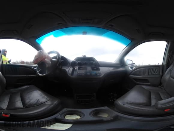 ✅ 2006 Honda Odyssey EX-L • VIN: 5FNRL38796B452539 • Lot: 43690465. Wystawiony na IAAI z przebiegiem 127 937 mil. Bezpłatny archiwum sprzedaży aukcyjnych z USA i szczegółowy raport historii pojazdu na DreamBid. Zdjęcie 20.