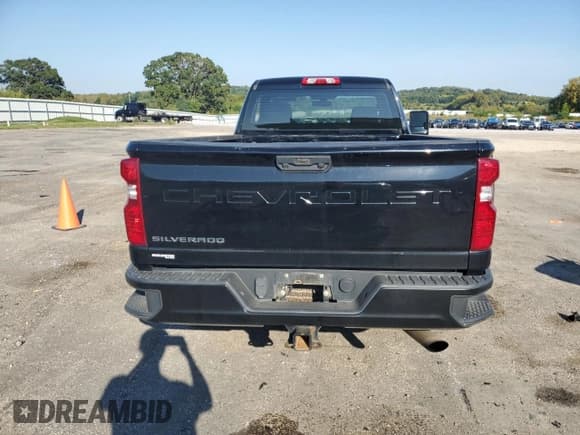 ✅ 2020 Chevrolet Silverado 2500HD Work Truck • VIN: 1GC3YLE79LF286980 • Лот: 72009725. Опубликован ранее на Copart с пробегом 177 155 миль. Бесплатный доступ к архиву аукционных продаж из США и подробный отчёт об истории автомобиля на DreamBid. Изображение 6.