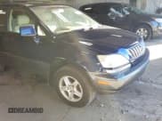 ✅ 2002 Lexus RX 300 • VIN: JTJHF10U620247548 • Lot: 82346225. Wystawiony na Copart z przebiegiem 149 663 mil. Bezpłatny archiwum sprzedaży aukcyjnych z USA i szczegółowy raport historii pojazdu na DreamBid. Zdjęcie 14.