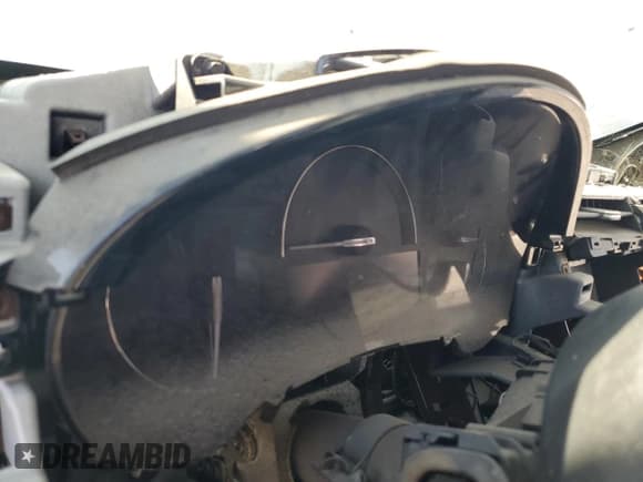 ✅ 2017 Cadillac XTS Luxury • VIN: 2G61M5S37H9106186 • Lot: 83858725. Wystawiony na Copart z przebiegiem Nie podano. Bezpłatny archiwum sprzedaży aukcyjnych z USA i szczegółowy raport historii pojazdu na DreamBid. Zdjęcie 9.