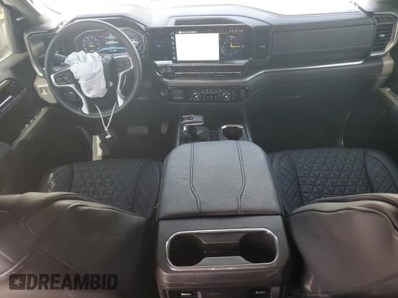 ✅ 2023 Chevrolet Silverado 1500 LT Trail Boss • VIN: 3GCUDFED0PG314130 • Lot: 80027005. Wystawiony na Copart z przebiegiem 50 234 mil. Bezpłatny archiwum sprzedaży aukcyjnych z USA i szczegółowy raport historii pojazdu na DreamBid. Zdjęcie 8.