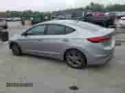 2017 Hyundai Elantra SE z VIN 5NPD84LF4HH194953, wystawiony jako Copart lot #71695695 z przebiegiem 124 703 mil mil oraz Szkoda całkowita • Salvage title. Historia ofert i sprzedaży dostępna na DreamBid. Obrazek 2.