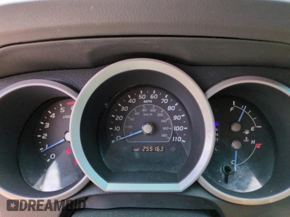 ✅ 2009 Toyota 4Runner SR5 • VIN: JTEZU14RX9K025981 • Лот: 66120245. Опубликован ранее на Copart с пробегом 255 163 миль. Бесплатный доступ к архиву аукционных продаж из США и подробный отчёт об истории автомобиля на DreamBid. Изображение 9.