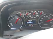 ✅ 2019 Chevrolet Silverado 1500 RST • VIN: 3GCUYEED6KG155945 • Lot: 43473839. Wystawiony na IAAI z przebiegiem 83 602 mil. Bezpłatny archiwum sprzedaży aukcyjnych z USA i szczegółowy raport historii pojazdu na DreamBid. Zdjęcie 7.