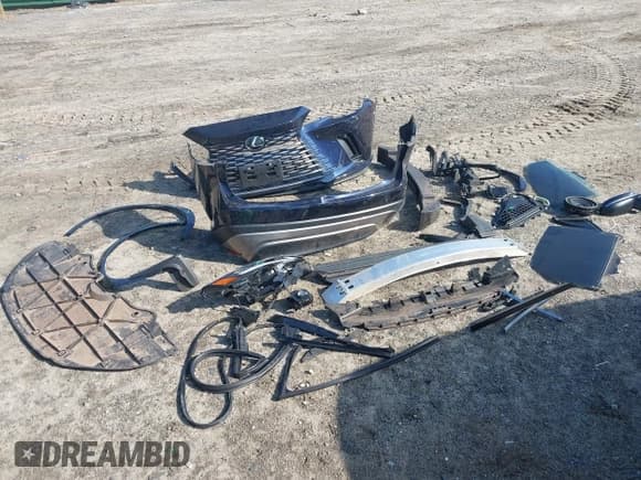 ✅ 2023 Lexus RX 350 • VIN: 2T2BAMCA1PC025454 • Lot: 42697467. Wystawiony na IAAI z przebiegiem 28 060 mil. Bezpłatny archiwum sprzedaży aukcyjnych z USA i szczegółowy raport historii pojazdu na DreamBid. Zdjęcie 12.