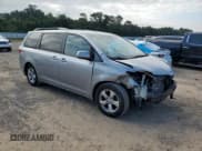 ✅ 2015 Toyota Sienna LE AAS • VIN: 5TDKK3DC4FS549795 • Lot: 71991125. Listed on Copart with 133,771 mi. Free auction sales archive from the USA and detailed vehicle history report at DreamBid. Image 4.