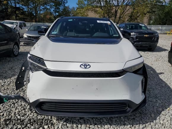 ✅ 2023 Toyota bZ4X XLE • VIN: JTMABACA3PA015184 • Lot: 86108165. Listed on Copart with 15,501 mi. Free auction sales archive from the USA and detailed vehicle history report at DreamBid. Image 5.