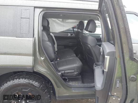 2024 Hyundai Santa Fe XRT с VIN 5NMP3DGL4RH042388, выставлен на аукционе IAAI как лот 41469428 с пробегом 4 113 миль миль и . История ставок и продаж доступна на DreamBid. Изображение 8.