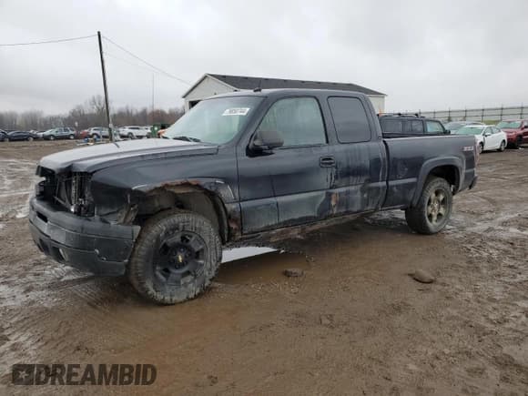 ✅ 2003 Chevrolet Silverado 1500 LS • VIN: 2GCEK19T131165020 • Лот: 79850744. Опубликован ранее на Copart с пробегом 229 539 миль. Бесплатный доступ к архиву аукционных продаж из США и подробный отчёт об истории автомобиля на DreamBid. Изображение 1.