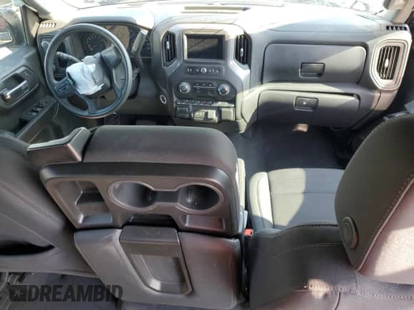 2024 Chevrolet Silverado 1500 Custom Trail Boss z VIN 3GCPDCEK3RG154533, wystawiony jako Copart lot #80881115 z przebiegiem 17 821 mil mil oraz Szkoda całkowita • Salvage title. Historia ofert i sprzedaży dostępna na DreamBid. Obrazek 8.