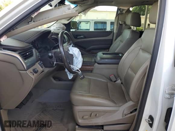 2020 Chevrolet Suburban Premier z VIN 1GNSCJKCXLR173500, wystawiony jako Copart lot #64714885 z przebiegiem 91 915 mil mil oraz Szkoda całkowita • Salvage title. Historia ofert i sprzedaży dostępna na DreamBid. Obrazek 7.