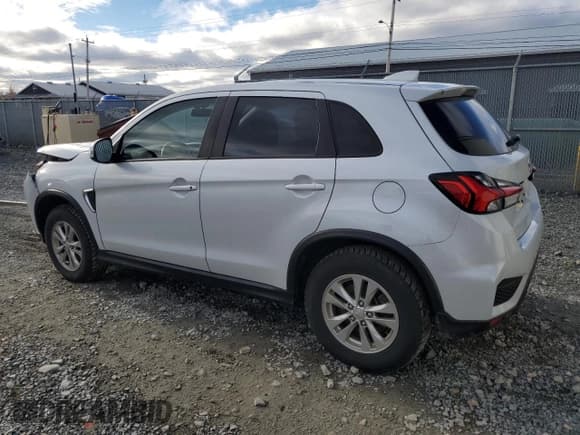 ✅ 2022 Mitsubishi Outlander Sport SE • VIN: JA4AJVAW8NU604875 • Lot: 79654684. Wystawiony na Copart z przebiegiem 49 361 mil. Bezpłatny archiwum sprzedaży aukcyjnych z USA i szczegółowy raport historii pojazdu na DreamBid. Zdjęcie 2.