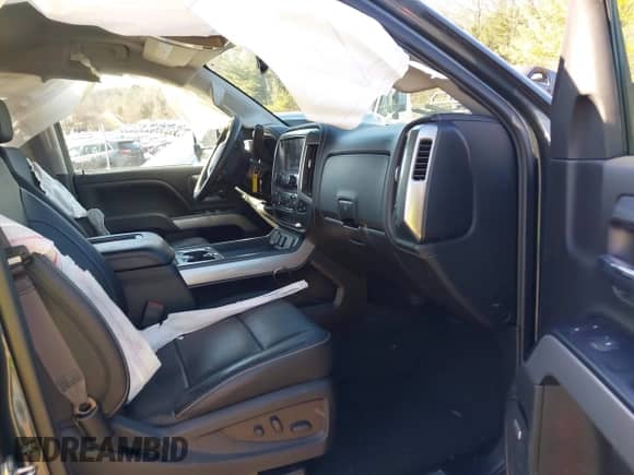 2017 Chevrolet Silverado 2500HD LTZ с VIN 1GC2KWEG9HZ404143, выставлен на аукционе IAAI как лот 41754641 с пробегом 18 747 миль миль и . История ставок и продаж доступна на DreamBid. Изображение 5.