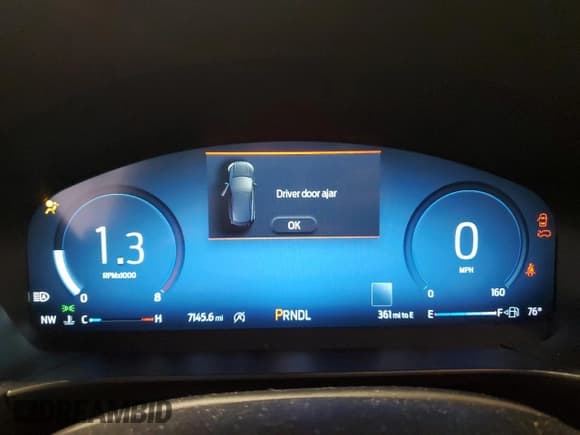 ✅ 2024 Ford Escape Platinum • VIN: 1FMCU9JA0RUB55551 • Lot: 70832175. Listed on Copart with 7,145 mi. Free auction sales archive from the USA and detailed vehicle history report at DreamBid. Image 9.