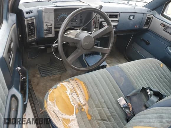 ✅ 1992 Chevrolet S-10 • VIN: 1GCCS14Z3N8129901 • Лот: 44785475. Опубликован ранее на Copart с пробегом 138 166 миль. Бесплатный доступ к архиву аукционных продаж из США и подробный отчёт об истории автомобиля на DreamBid. Изображение 8.