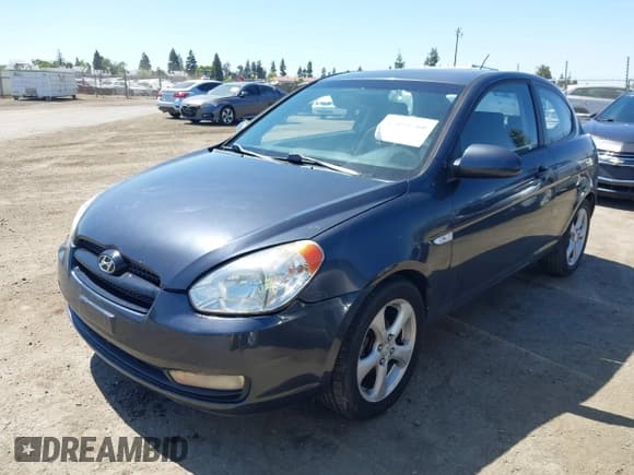 ✅ 2007 Hyundai Accent SE • VIN: KMHCN36C37U031369 • Лот: 42093760. Опубликован ранее на IAAI с пробегом 95 919 миль. Бесплатный доступ к архиву аукционных продаж из США и подробный отчёт об истории автомобиля на DreamBid. Изображение 17.