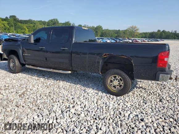 ✅ 2009 Chevrolet Silverado 2500HD Work Truck • VIN: 1GCHK43639F120910 • Lot: 66477695. Wystawiony na Copart z przebiegiem 242 440 mil. Bezpłatny archiwum sprzedaży aukcyjnych z USA i szczegółowy raport historii pojazdu na DreamBid. Zdjęcie 2.