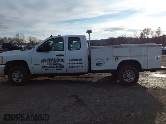 ✅ 2010 Chevrolet Silverado 2500HD • VIN: 1GB5CVBK8AZ254128 • Лот: 43729729. Опубликован ранее на IAAI с пробегом 232 568 миль. Бесплатный доступ к архиву аукционных продаж из США и подробный отчёт об истории автомобиля на DreamBid. Изображение 14.
