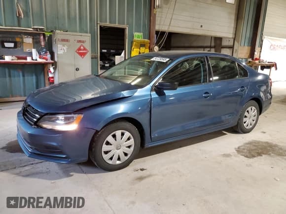 ✅ 2016 Volkswagen Jetta S • VIN: 3VW267AJ8GM274395 • Lot: 54729595. Listed on Copart with 53,110 mi. Free auction sales archive from the USA and detailed vehicle history report at DreamBid. Image 1.