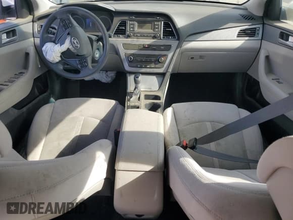 ✅ 2017 Hyundai Sonata 2.4L • VIN: 5NPE24AF0HH464172 • Лот: 89739415. Опубликован ранее на Copart с пробегом 139 716 миль. Бесплатный доступ к архиву аукционных продаж из США и подробный отчёт об истории автомобиля на DreamBid. Изображение 8.