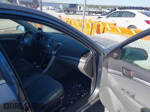 2010 Hyundai Sonata Limited z VIN 5NPEU4AF6AH602944, wystawiony jako IAAI lot #43566504 z przebiegiem 198 596 mil mil oraz . Historia ofert i sprzedaży dostępna na DreamBid. Obrazek 5.