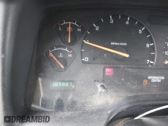 ✅ 2001 Dodge Dakota • VIN: 1B7GL22X41S247460 • Lot: 41902565. Wystawiony na IAAI z przebiegiem 189 887 mil. Bezpłatny archiwum sprzedaży aukcyjnych z USA i szczegółowy raport historii pojazdu na DreamBid. Zdjęcie 7.