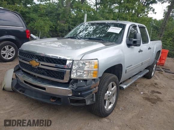 ✅ 2012 Chevrolet Silverado 2500HD LT • VIN: 1GC1KXCG2CF236263 • Лот: 43054019. Опубликован ранее на IAAI с пробегом 182 828 миль. Бесплатный доступ к архиву аукционных продаж из США и подробный отчёт об истории автомобиля на DreamBid. Изображение 17.