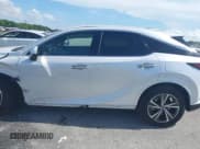 ✅ 2023 Lexus RX 350 • VIN: 2T2BAMBA1PC003150 • Лот: 42690032. Опубликован ранее на IAAI с пробегом 29 891 миль. Бесплатный доступ к архиву аукционных продаж из США и подробный отчёт об истории автомобиля на DreamBid. Изображение 14.