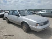 ✅ 1994 Oldsmobile Cutlass Ciera S • VIN: 1G3AG55M8R6317446 • Lot: 56724265. Wystawiony na Copart z przebiegiem 166 718 mil. Bezpłatny archiwum sprzedaży aukcyjnych z USA i szczegółowy raport historii pojazdu na DreamBid. Zdjęcie 4.