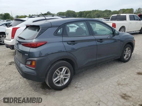 ✅ 2019 Hyundai Kona SE • VIN: KM8K1CAA5KU212611 • Лот: 69701124. Опубликован ранее на Copart с пробегом 77 480 миль. Бесплатный доступ к архиву аукционных продаж из США и подробный отчёт об истории автомобиля на DreamBid. Изображение 3.