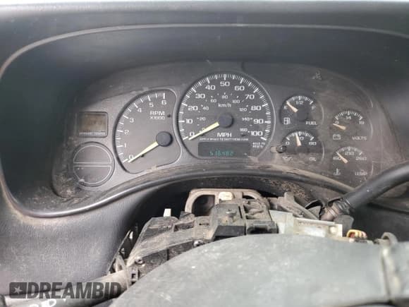 ✅ 2001 Chevrolet Silverado 1500 • VIN: 1GCEC19T41Z183786 • Лот: 48969815. Опубликован ранее на Copart с пробегом 516 482 миль. Бесплатный доступ к архиву аукционных продаж из США и подробный отчёт об истории автомобиля на DreamBid. Изображение 9.