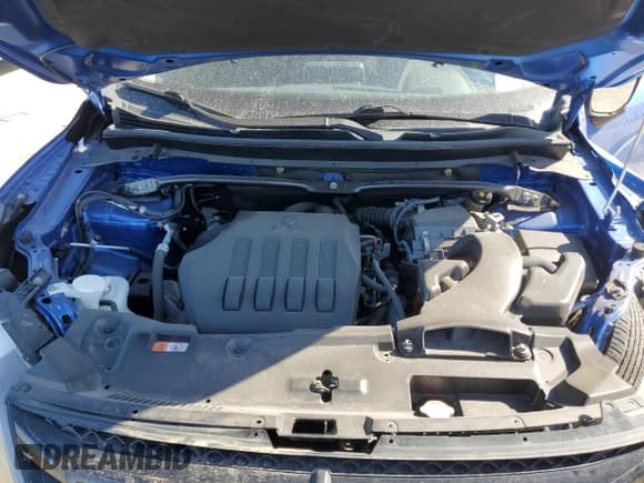 ✅ 2018 Mitsubishi Eclipse Cross LE • VIN: JA4AT4AAXJZ042919 • Лот: 49890405. Опубликован ранее на Copart с пробегом 58 877 миль. Бесплатный доступ к архиву аукционных продаж из США и подробный отчёт об истории автомобиля на DreamBid. Изображение 13.