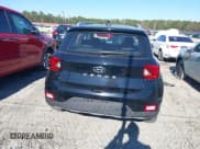 ✅ 2022 Hyundai Venue SEL • VIN: KMHRC8A38NU136149 • Lot: 41247260. Listed on IAAI with 16,565 mi. Free auction sales archive from the USA and detailed vehicle history report at DreamBid. Image 16.