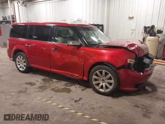✅ 2012 Ford Flex Limited • VIN: 2FMGK5DC2CBD05167 • Lot: 43678114. Wystawiony na IAAI z przebiegiem 195 387 mil. Bezpłatny archiwum sprzedaży aukcyjnych z USA i szczegółowy raport historii pojazdu na DreamBid. Zdjęcie 1.