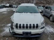 ✅ 2014 Jeep Cherokee Latitude • VIN: 1C4PJLCS0EW115566 • Lot: 95394825. Wystawiony na Copart z przebiegiem 144 118 mil. Bezpłatny archiwum sprzedaży aukcyjnych z USA i szczegółowy raport historii pojazdu na DreamBid. Zdjęcie 5.