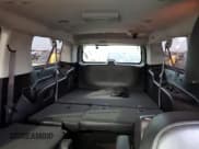 ✅ 2017 Chevrolet Suburban Premier • VIN: 1GNSCJKCXHR290985 • Lot: 76667274. Wystawiony na Copart z przebiegiem 142 730 mil. Bezpłatny archiwum sprzedaży aukcyjnych z USA i szczegółowy raport historii pojazdu na DreamBid. Zdjęcie 10.