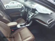 ✅ 2018 Acura TLX Technology • VIN: 19UUB3F59JA002262 • Lot: 43689392. Wystawiony na IAAI z przebiegiem 68 812 mil. Bezpłatny archiwum sprzedaży aukcyjnych z USA i szczegółowy raport historii pojazdu na DreamBid. Zdjęcie 5.