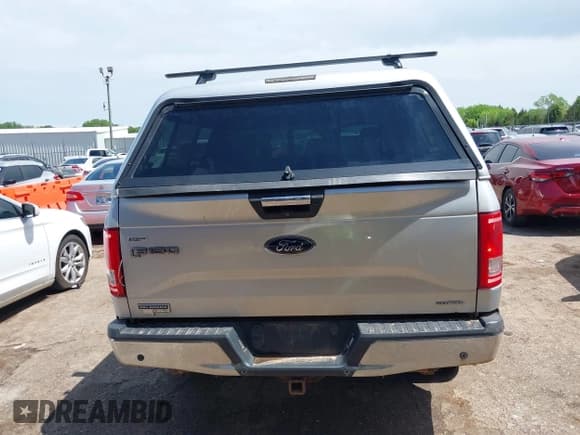 ✅ 2016 Ford F-150 XLT • VIN: 1FTEW1EFXGKF66611 • Lot: 42113054. Wystawiony na IAAI z przebiegiem 161 020 mil. Bezpłatny archiwum sprzedaży aukcyjnych z USA i szczegółowy raport historii pojazdu na DreamBid. Zdjęcie 16.