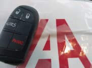 ✅ 2015 Chrysler 200 Limited • VIN: 1C3CCCAB0FN693092 • Lot: 43831005. Wystawiony na IAAI z przebiegiem 103 006 mil. Bezpłatny archiwum sprzedaży aukcyjnych z USA i szczegółowy raport historii pojazdu na DreamBid. Zdjęcie 11.