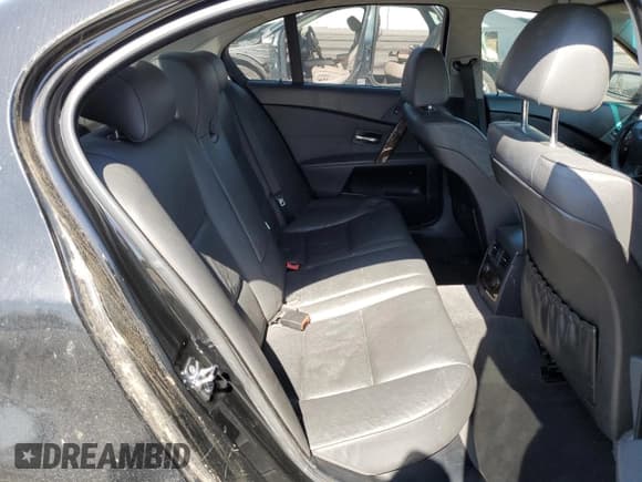 ✅ 2006 BMW 5 Series 530i • VIN: WBANE73596CM42951 • Лот: 83759135. Опубликован ранее на Copart с пробегом 210 772 миль. Бесплатный доступ к архиву аукционных продаж из США и подробный отчёт об истории автомобиля на DreamBid. Изображение 10.